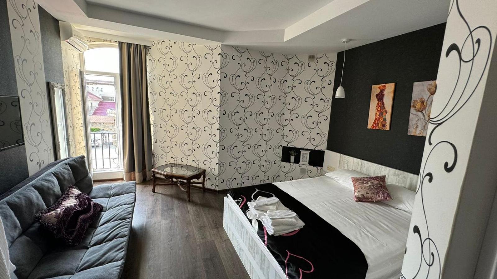 Hotel White House Anaklia Bagian luar foto