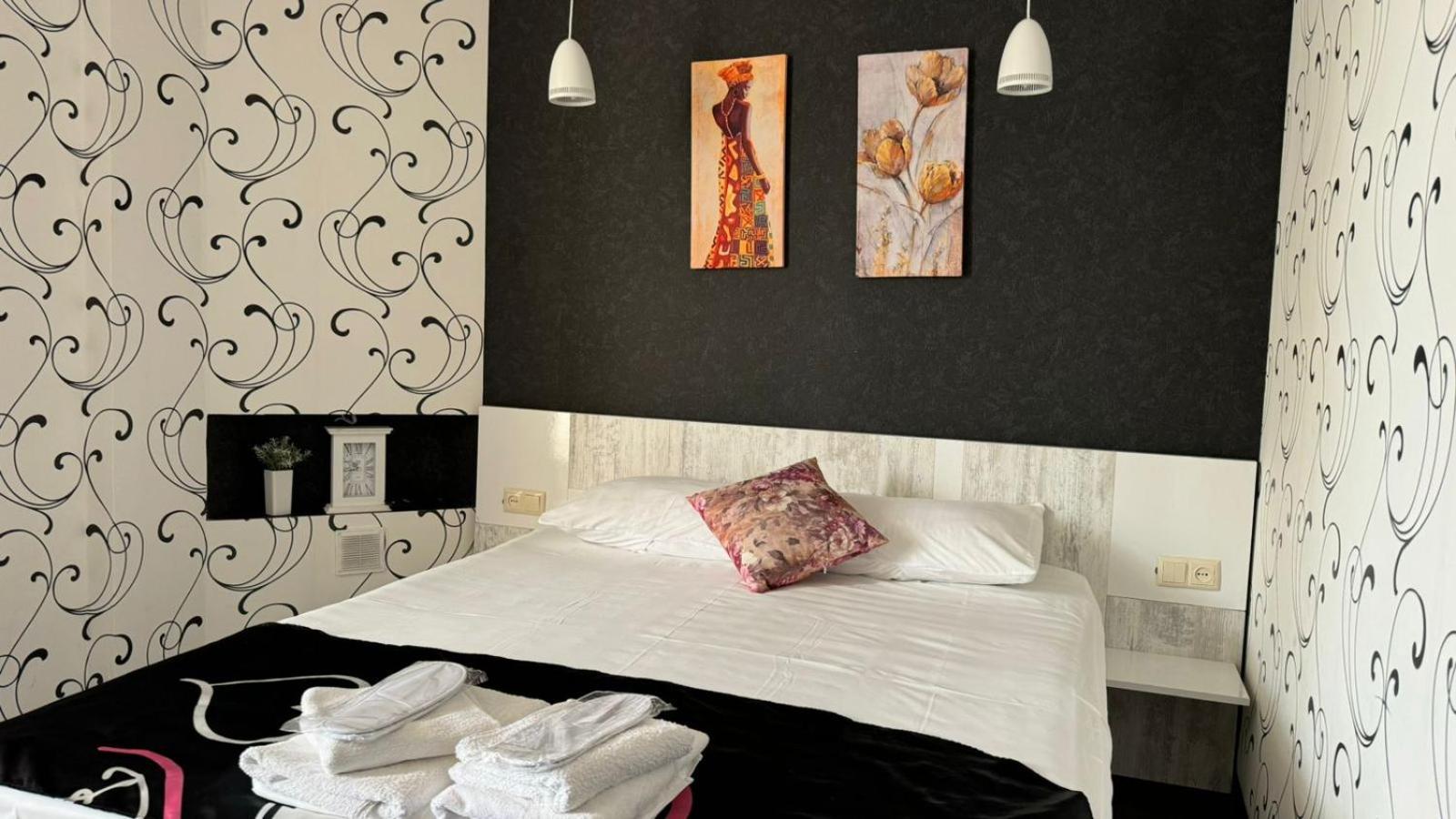 Hotel White House Anaklia Bagian luar foto