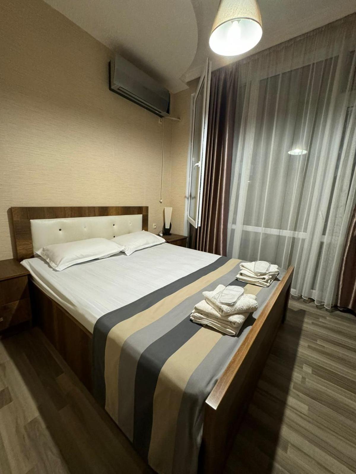 Hotel White House Anaklia Bagian luar foto