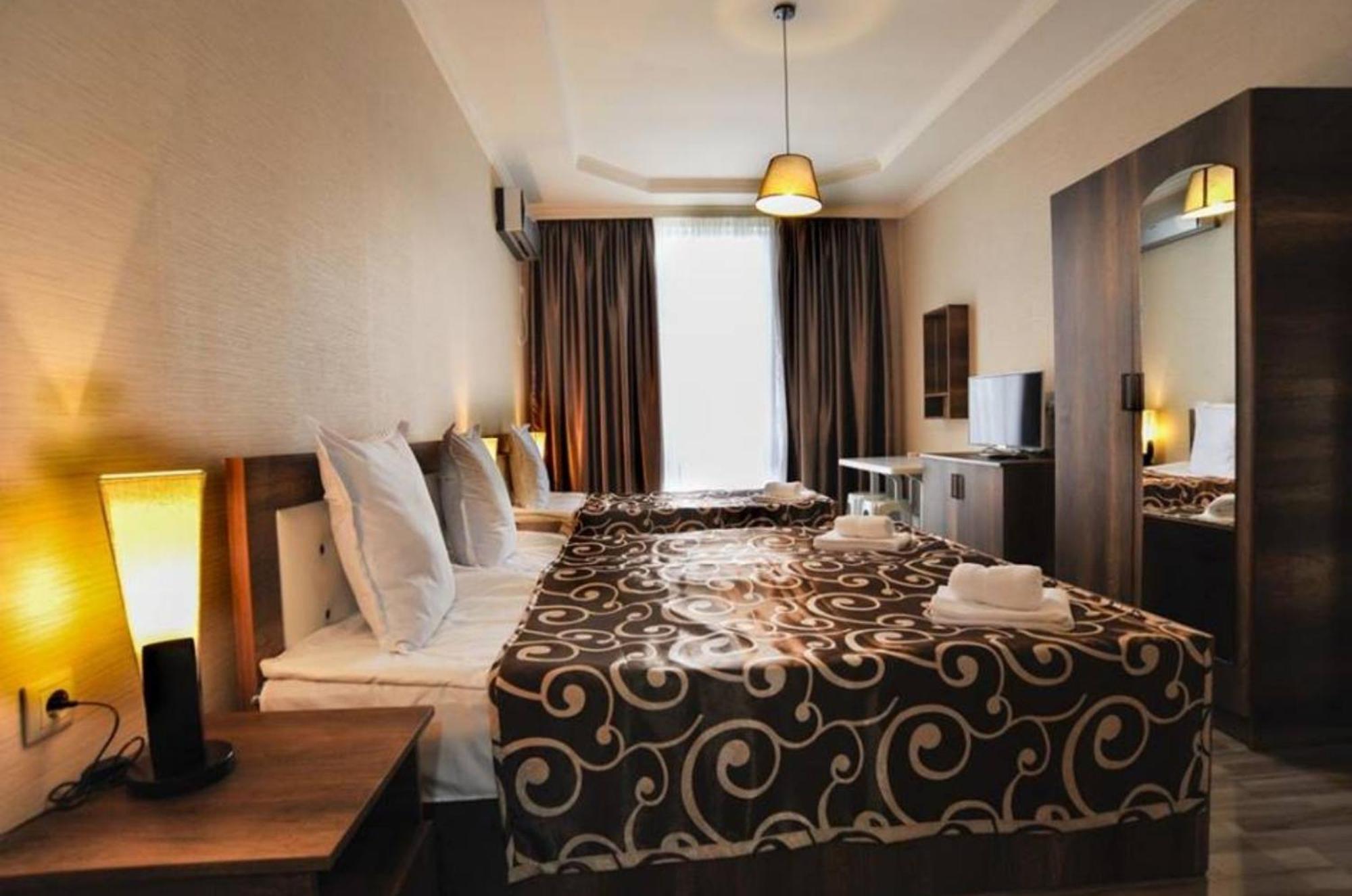 Hotel White House Anaklia Bagian luar foto