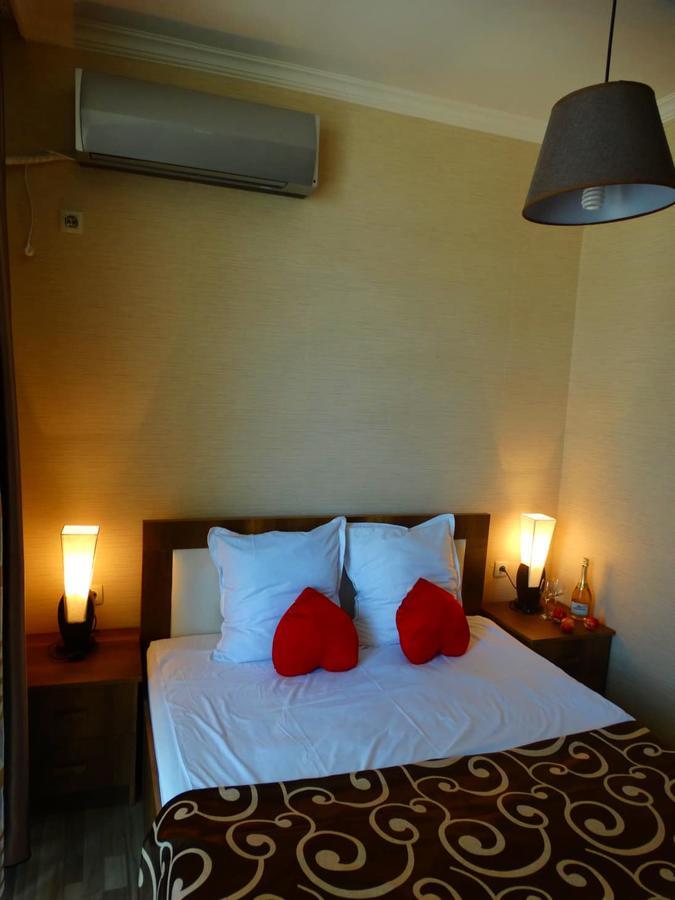 Hotel White House Anaklia Bagian luar foto