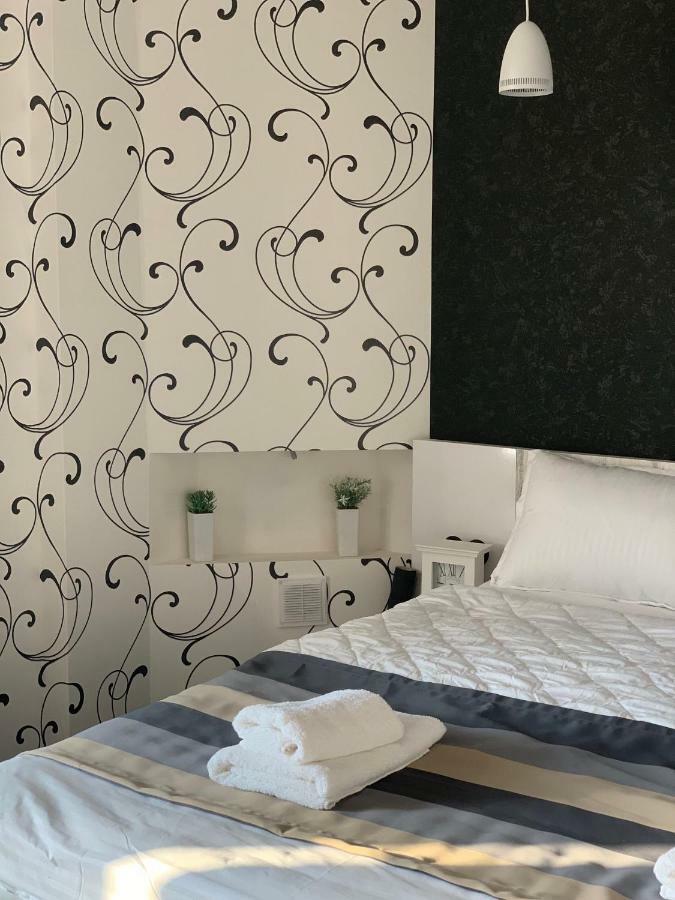 Hotel White House Anaklia Bagian luar foto